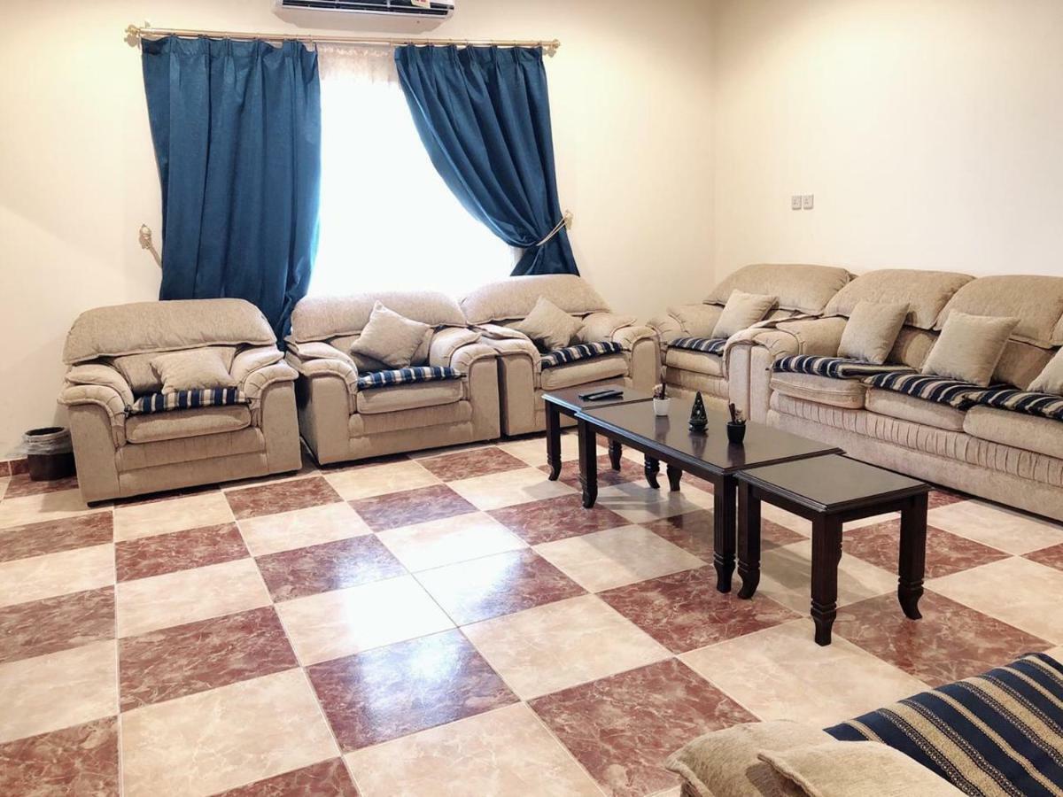 ホテル سرو للوحدات السكنية Al Namas エクステリア 写真